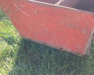 Farm hopper