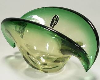 134 Lot 143 Venetian glass Italian bowl