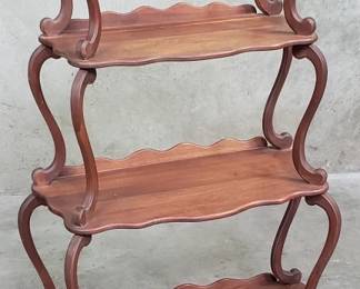 133 Lot 168 Antique mahogany 4 tier etagere