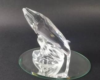 091 Lot 89 Swarovski crystal whale figurine