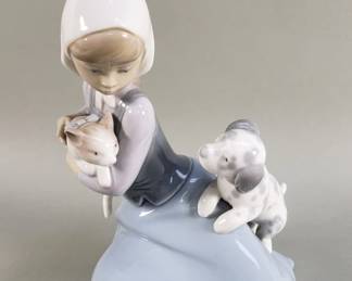 115 Lot 659 Lladro porcelain figurine
