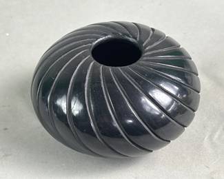 177 Lot 186 Denise Chavarria Santa Clara black clay pottery