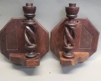 690 Lot 613 Pair of vintage wood wall mounted candle sconces