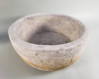 752 Lot 672 Vintage cantera stone bowl
