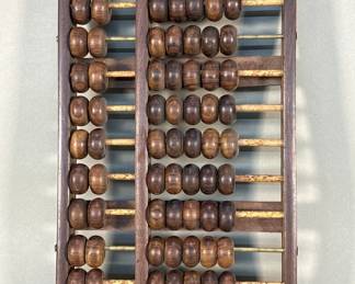 663 Lot 588 Vintage Chinese wood abacus