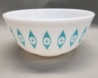 231 Lot 296 Rare vintage Pyrex Atomic Eyes mixing bowl