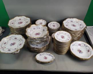 131 Lot 140 120 pcs Porzellanfabrik Reichenbach porcelain