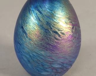 649 Lot 576 Vintage signed iridescent blue and purple swirl