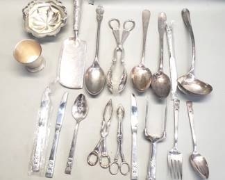 367 Lot 382 Group of vintage silver plate flatware