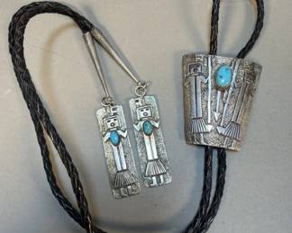 089 Lot 98 Vintage Native American style sterling silver and