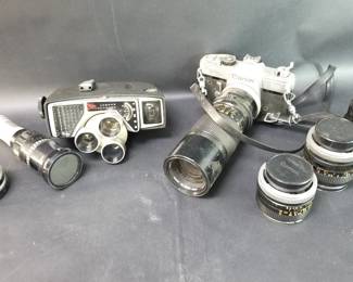 755 Lot 675 Cameras and accessories
