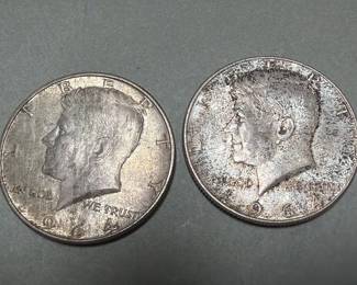 066 Lot 75 Pair of 1964 Kennedy silver half dollar coins