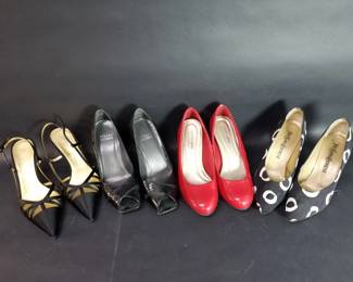 281 Lot 328 Group of womens designer shoes