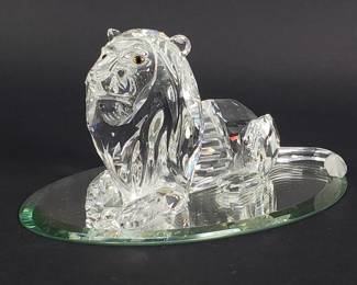085 Lot 52 Swarovski crystal lion figurine
