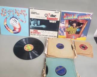 629 Lot 556 Group of LP 45rpm amd 78rpm records