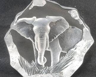 045 Lot 54 Matt Jonasson Maleras Sweden full lead crystal