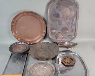 653 Lot 580 Group vintage silver plate and copper serving