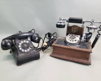 536 Lot 470 Pair of vintage rotary telephones