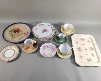 555 Lot 489 Group of vintage porcelain plates tray tea