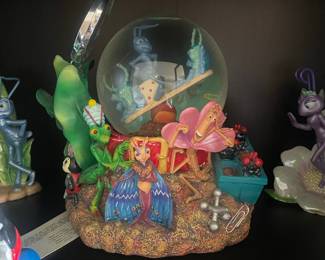 Vintage 1998 Disney Store A Bug's Life Musical Snow Globe