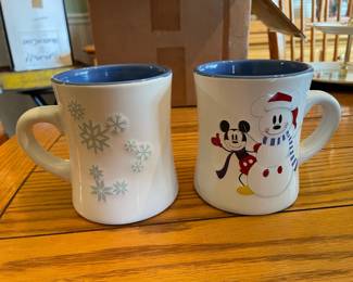 Disney Store Mickey Mouse Snowman Holiday Dinnerware