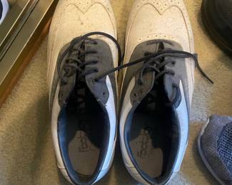 FootJoy Traditions Wing Tip Golf Shoes