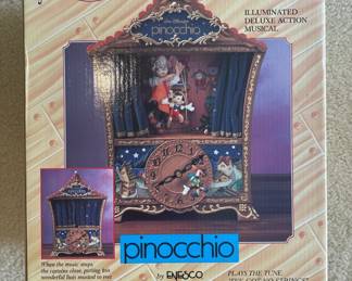 Vintage Enesco Disney Pinocchio Illuminated Deluxe Action Musical Theatre