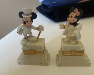 Lenox Mickey and Minnie 75th Anniversary Treasure Box Set