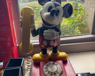Vintage 1976 American Telecommunications Corp. Mickey Mouse Telephone