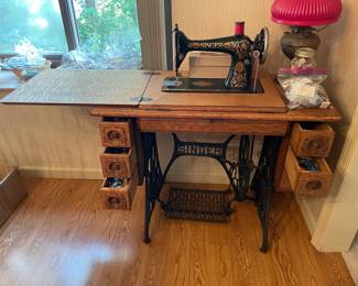 Vintage Singer Treadle Sewing Machine