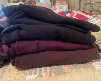 Vintage Sweatshirts and Hoodies
