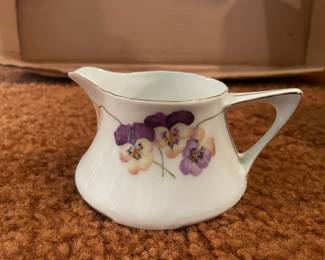 Vintage Pansy Pattern Creamer