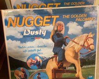 Nugget The Golden Palomino Horse for Dusty Fashion-Action Doll