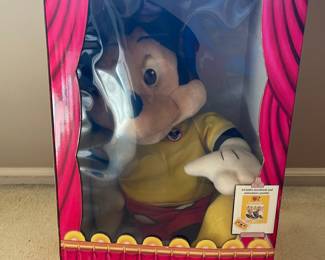 Worlds of Wonder Talking Mickey Mouse