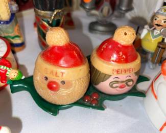 vintage plastic Mr. and Mrs. Santa Claus salt and pepper shaker set
