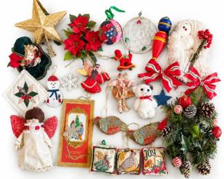 69 LargeVintageHandmadeChristmasOrnamentCollection