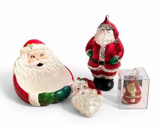 32 VintageSantaChristmasDcorOrnamentCollection