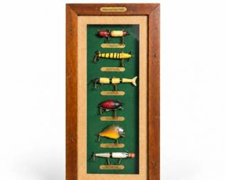 20 VintageFishingLuresofthe20thCenturyDisplay