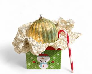 29 HandBlownGlassChristmasOrnamentCandyCane