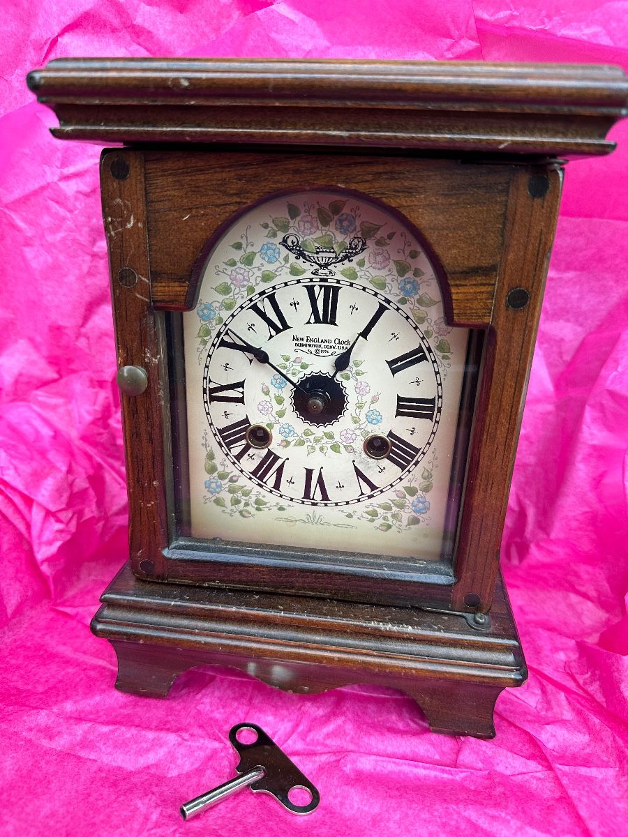 New England Wood Mantle Clock