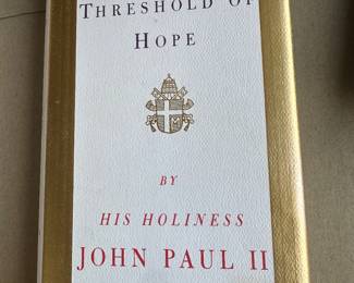 Cross the Threshold of Hope by John Paul II Hardcover Book $3.00