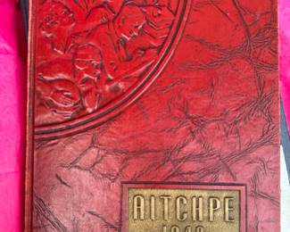 1948 Hyde Park High School Aitchpe Yearbook