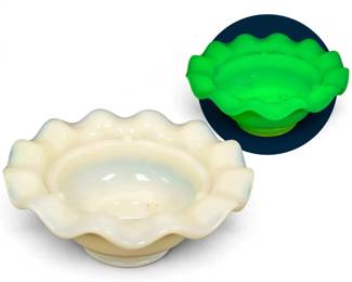 Fenton Uranium Custard Glass Fairy Lamp Base