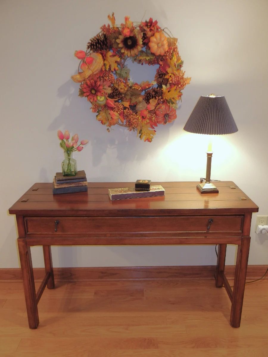 Hooker Seven Seas console