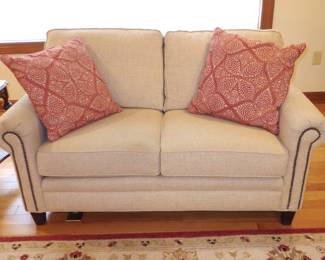 Smith Bros. loveseat