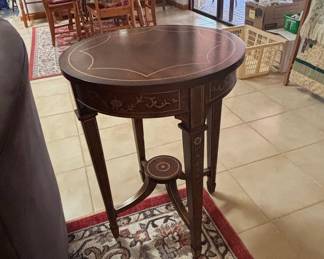 Federal Style Inlaid Occasional Table