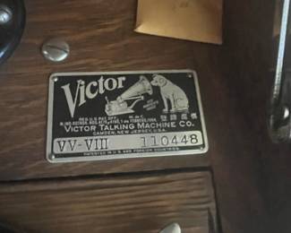 Victor Talking Machine Co. VV-VIII Victrola