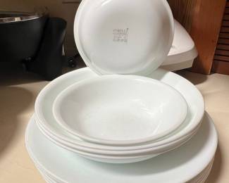 Corelle Livingware Winter Frost White Dinnerware Set