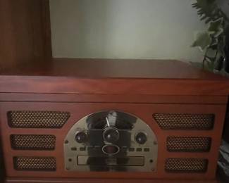 Crosley CR66 Rochester 5-in-1 Entertainment Center