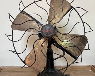 Antique Dayton Fan & Motor Co. Desk Fan